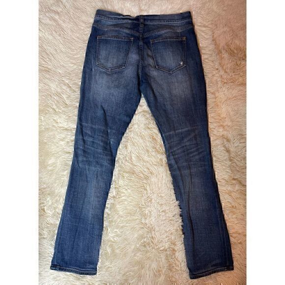 EUC J Crew Distressed Straight Leg Jeans Size 4 - Picture 9 of 9
